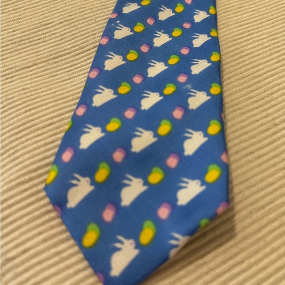 Vintage Lilian Vernon Silk Holiday Tie with Pink and Yellow Details - Picture 3 of 6